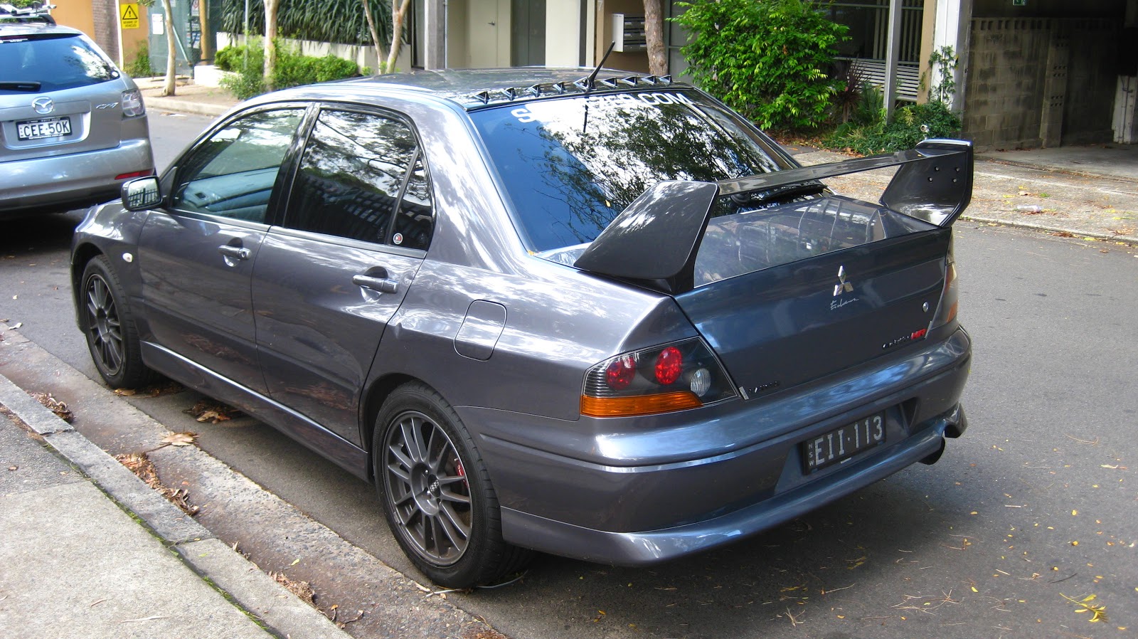 Mitsubishi lancer old