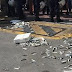 ΒΙΝΤΕΟ-Με ...σαρδέλες στη Βουλή διαμαρτύρεται το ΠΑΜΕ για τα μέτρα που «τυλίχθηκαν» σε νομοσχέδιο για την αλιεία