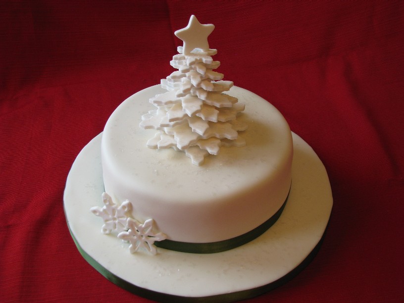 Christmas cakes decorating ideas photos and xmas wishes designs ...