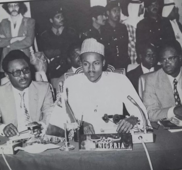 These 9 captivating throwback PHOTOS of Buhari will make you wish you were his wife