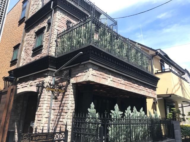 荻窪教会通りの路地にお洒落な洋館カフェ Chamber Of Raven チェンバーオブレイブン 荻窪周辺の地域情報ブログ