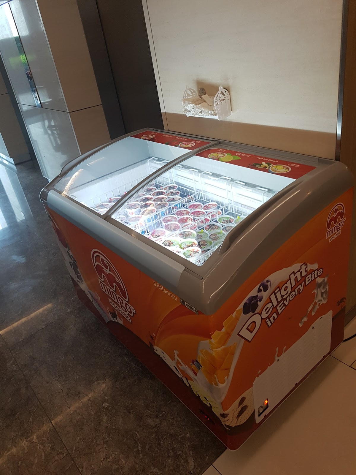 Pu & Eat Everyday Lunch Time at Novena Royal Square Haidilao Hot Pot 海底捞火锅 the newest outlet