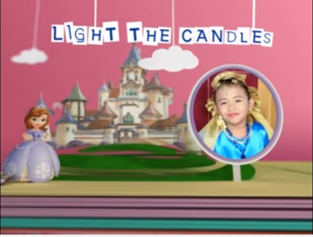 upload foto di disney junior birthday book masahe 2004