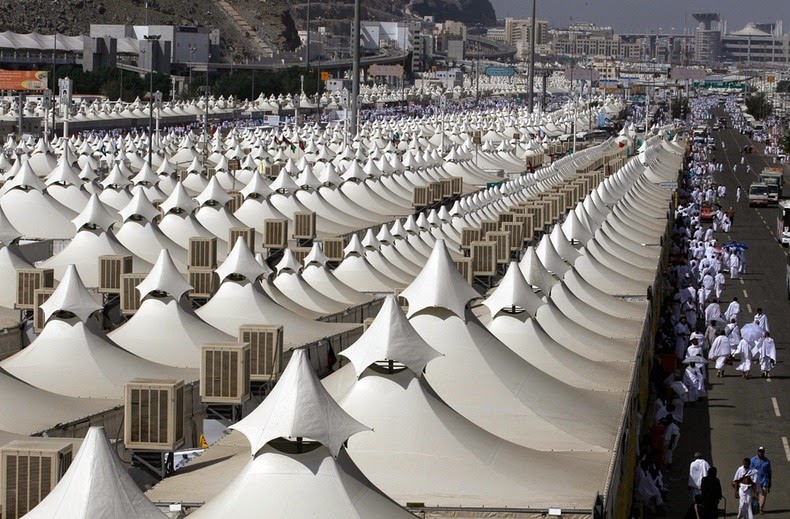 Saudi Arabia Has Enough Tents With A/C To House 3 Million People, Yet Has Taken In ZERO Refugees