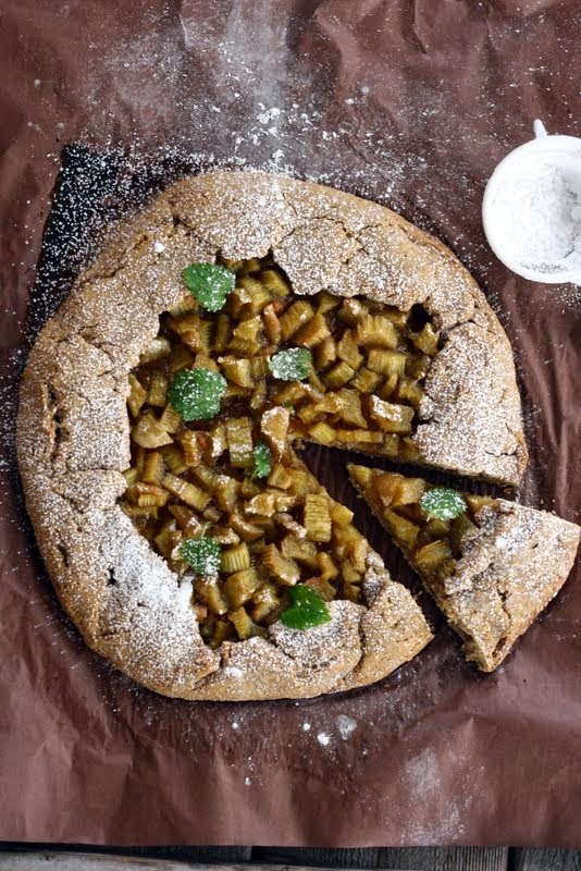 Kaikki äitini reseptit: Raparperi-galette