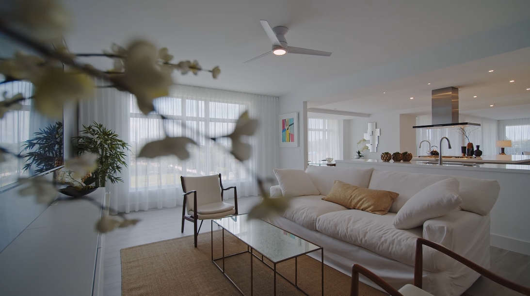 33 Interior Design Photos vs. Tour 327 E Royal Palm Rd #403, Boca Raton, FL