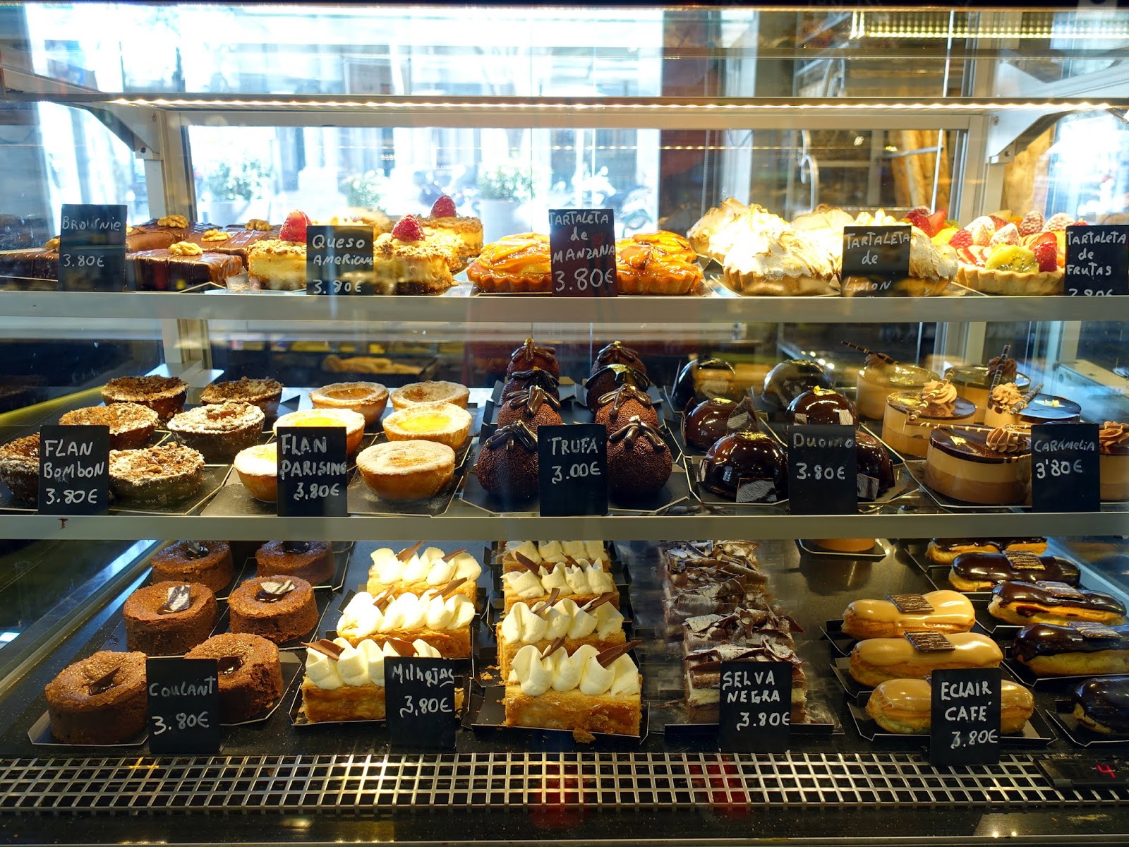 10 of The Best Cafés and Dessert Spots in Madrid Spain A traveling