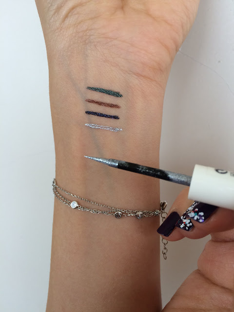 HM aqua liquid eyeliner