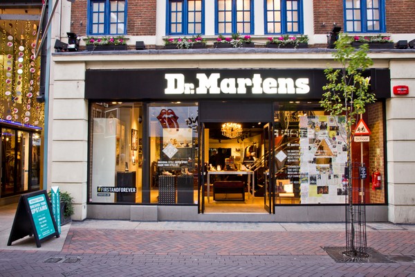 paris dr martens shop