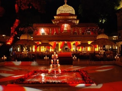 set for Arathi and Adithya Vishnu wedding designed by Sabu Cyril