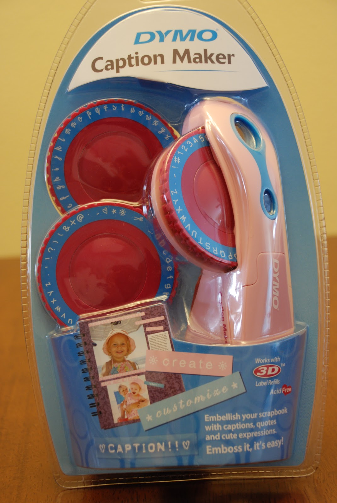 dymo caption maker