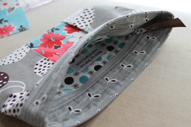 Sew Lux Fabric : Blog: Pouch Swappin'