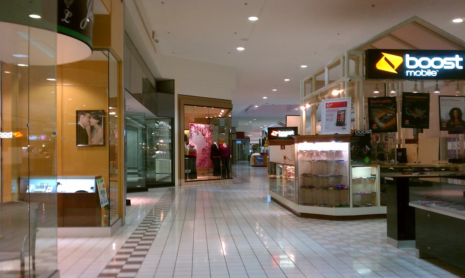 The Louisiana and Texas Retail Blogspot Mall of the Mainland March 20
