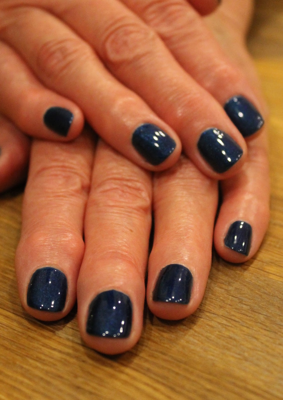 november nails colors