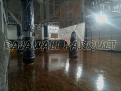[ Project ] Pemasangan lantai kayu di sarana olahraga kota Surabaya
