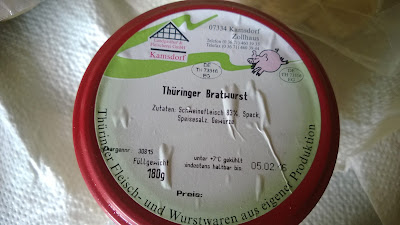 Thüringer Bratwurst in Glas sieht aus wie Hack