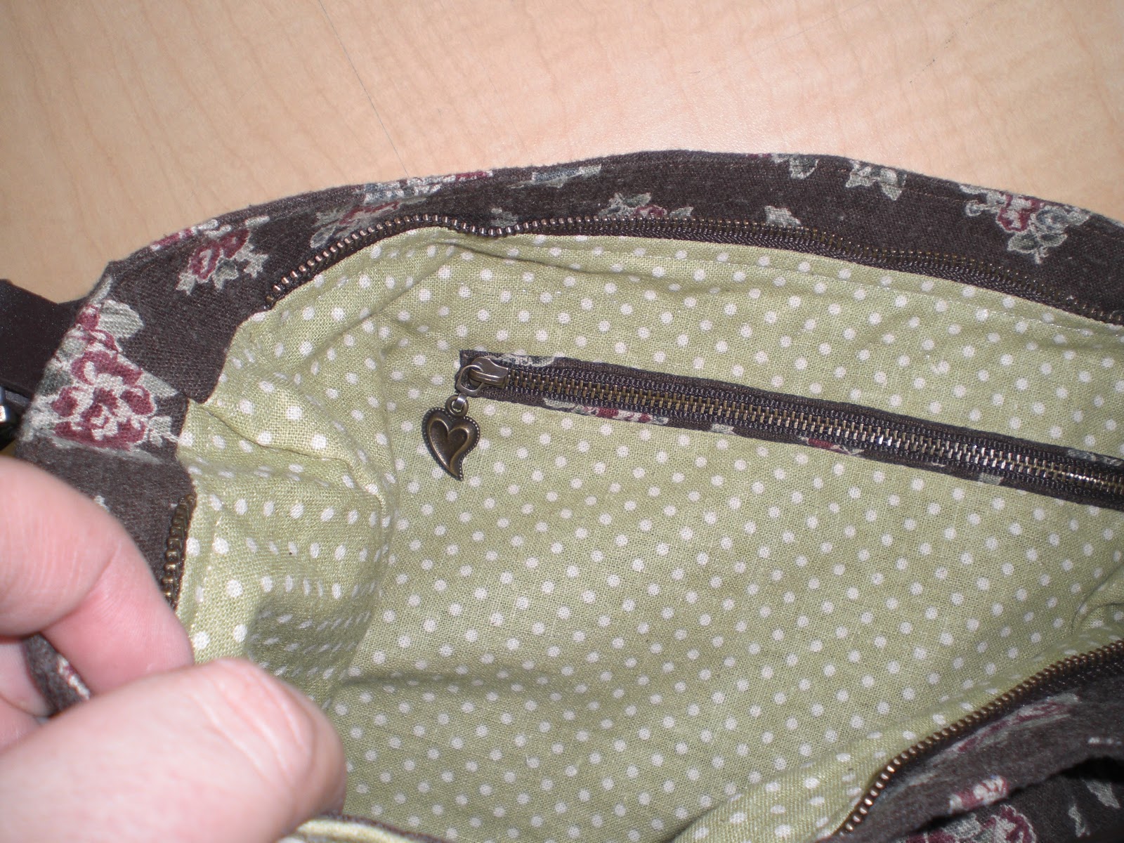 sewing-steph-inside-zipper-pocket-tutorial