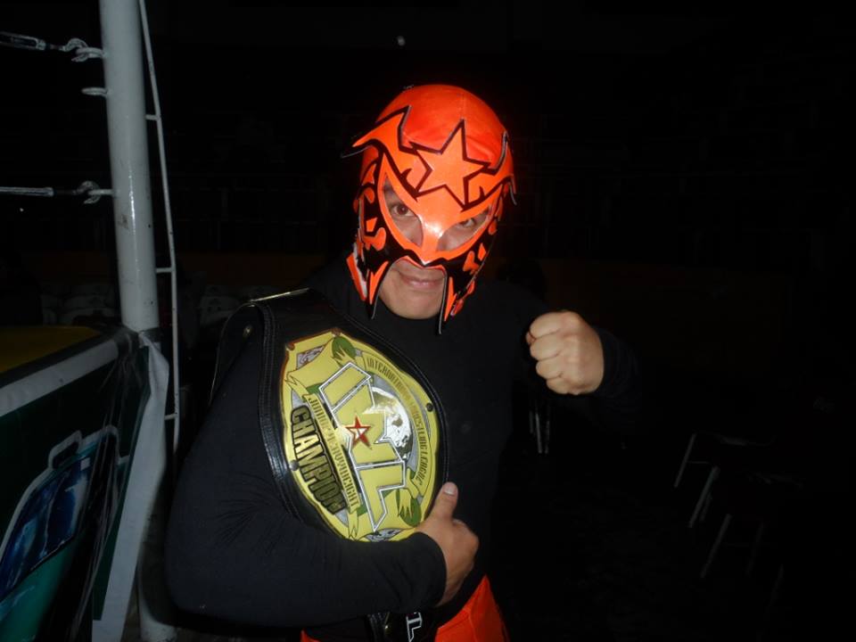 Luchas 3000 20130512