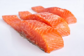 Manfaat Ikan Salmon Untuk Kesehatan Tubuh, Untuk kecerdasan Otak