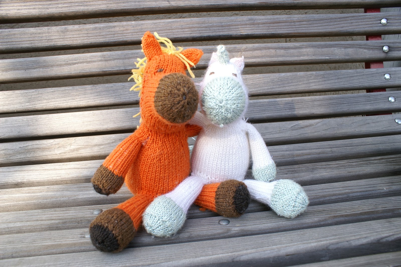 Märlimuus: Einhorn und Pferd