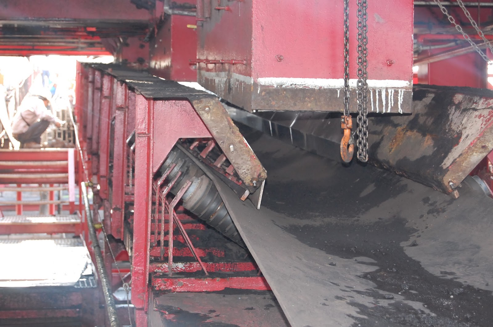 Conveyor Belt Improvement Technology SKIRT BOARD IMPROVEMENT