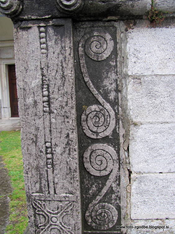 Divača, cerkev sv. Antona Puščavnika Slovenija, J. Primorska, Obalno kraška regija
