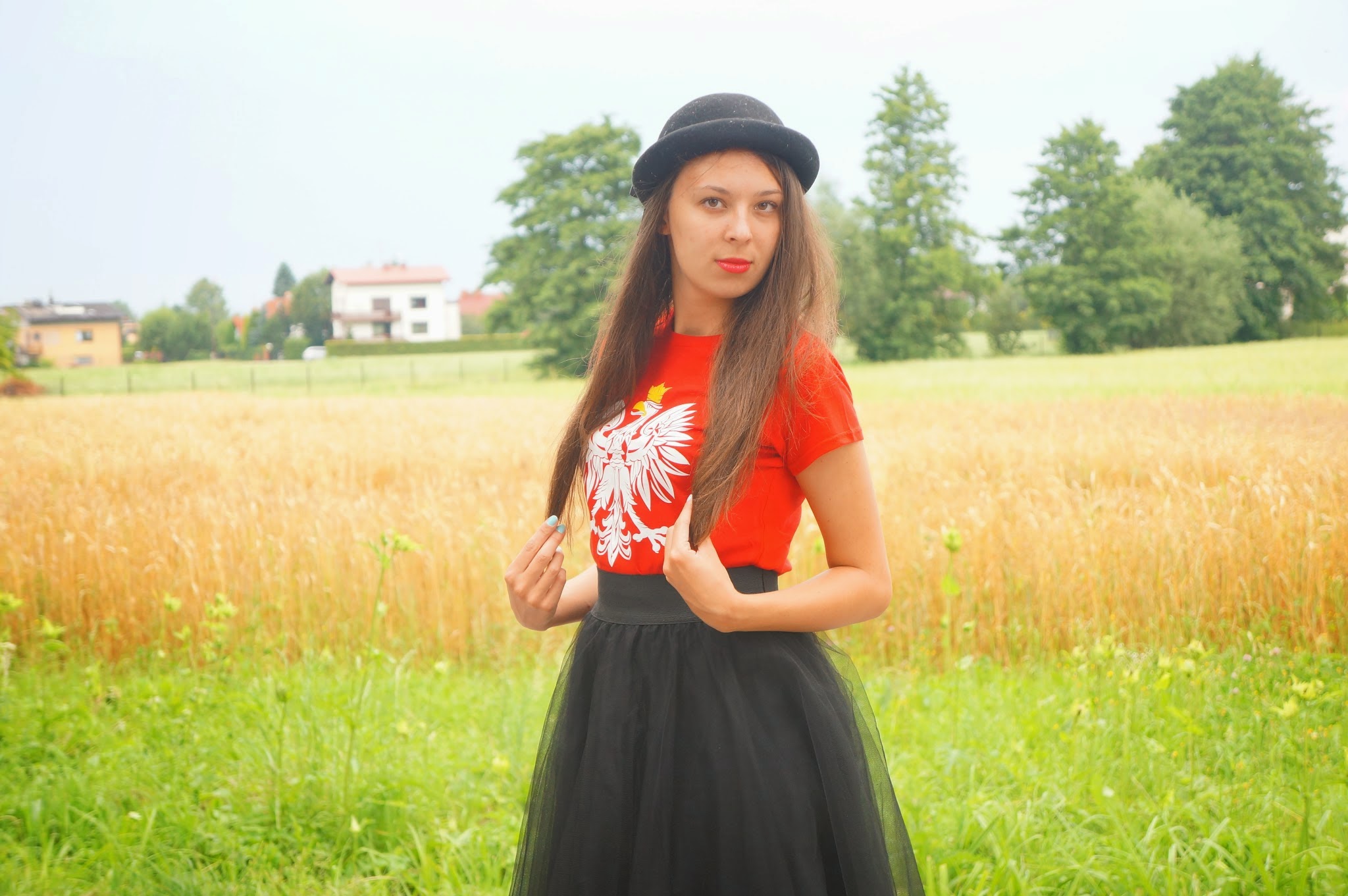 Slavic girl. Polski orzełek.
