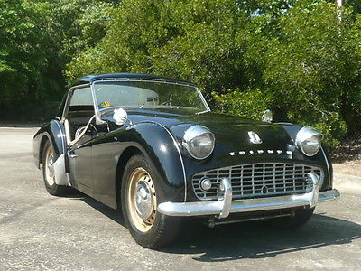 Daily Turismo Big Smile 1959 Triumph Tr3 Roadster