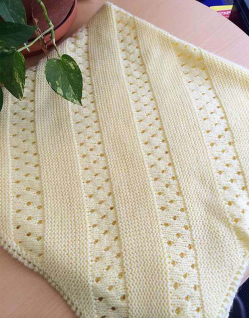 amazing-knitting-treasured-heirloom-baby-blanket-free-pattern