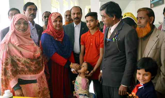 National Vitamin A 'plus Campaign in Dhunate ধুনটে জাতীয় ভিটামিন ‘এ’ প্লাস ক্যাম্পেইন
