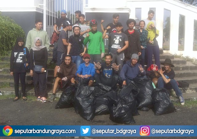 Gerakan Sabilulungan Peduli Sampah (GSPS) Gabungan Komunitas dan Dispertasih Kab. Bandung 