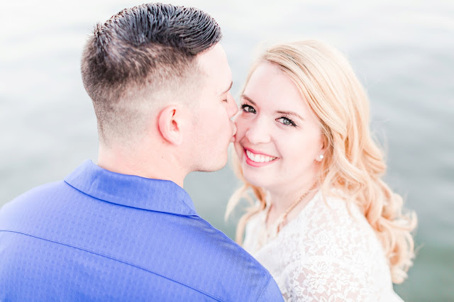 Downtown Annapolis Engagement Photos | Photos by Heather Ryan Photography