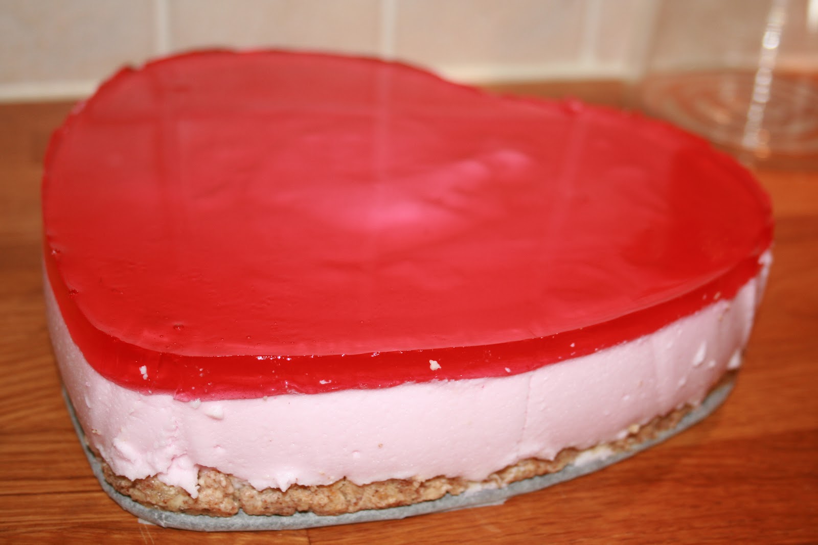 Mona's kjøkken, for det meste uten gluten, melk og egg "Ostekake" uten