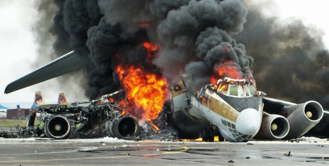 15 Tafsir Mimpi Melihat Pesawat Jatuh Menurut Primbon Jawa Phone 10