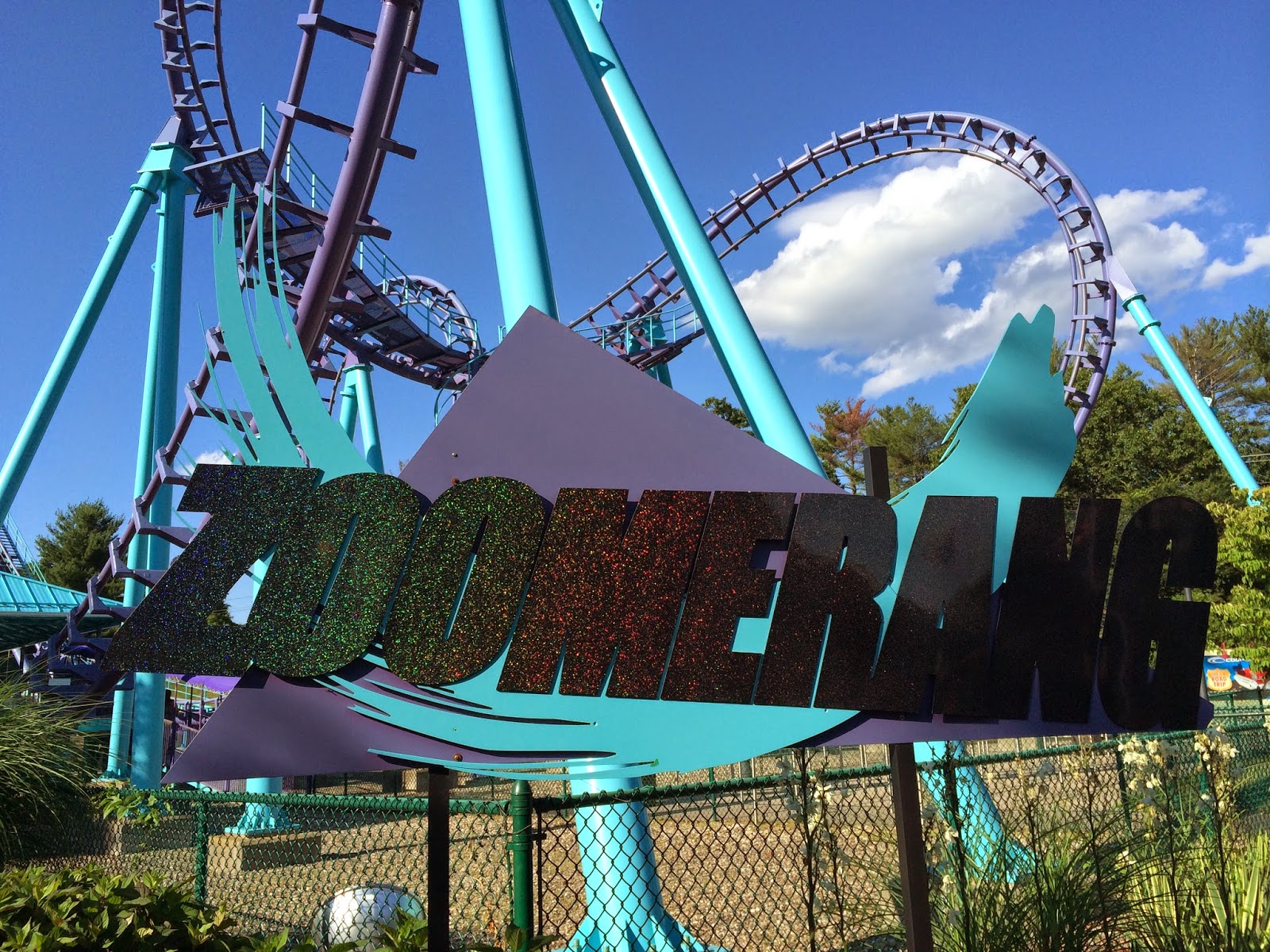 Lake Compounce 2014 - The Momma Diaries