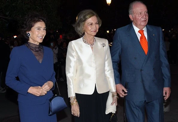 Princess Pilar, Princess Alia and Queen Noor of Jordan, King Constantine and Queen Anne Marie of Greece and Empress Farah Pahlavi