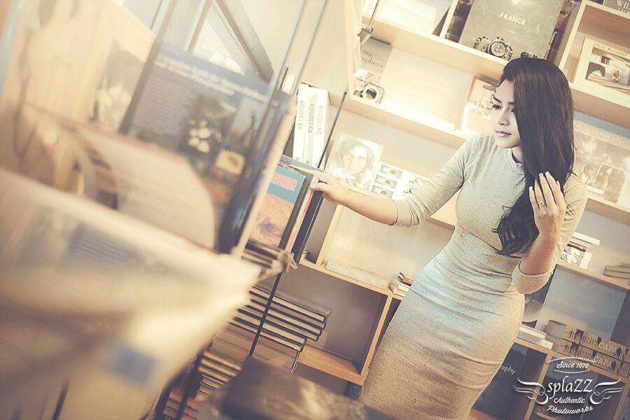 Model Artis Hot Sexy: Kumpulan 100 Foto Extra Hot Sisi Raline Model