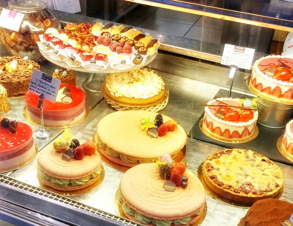 Futuroscope: guía de viajes, travel guide