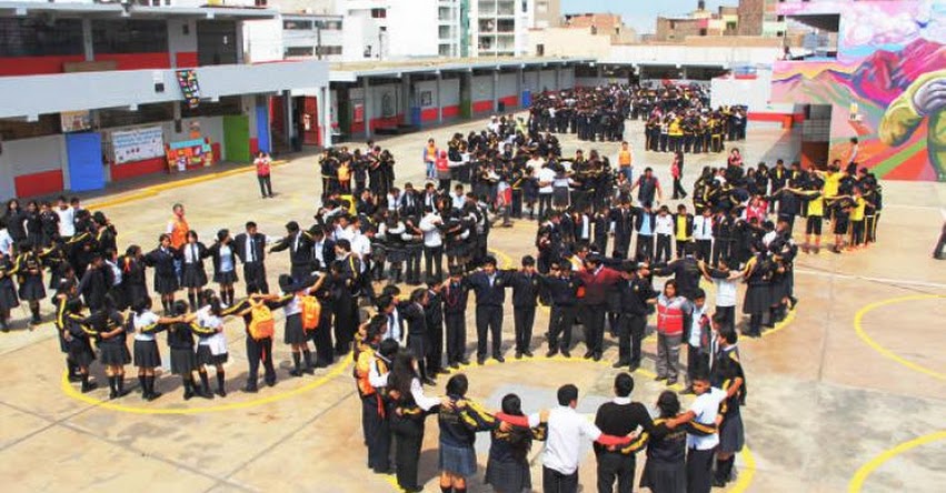 MINEDU: Más de 8 millones de escolares participan hoy viernes en primer simulacro de sismo a nivel nacional - www.minedu.gob.pe MINEDU: Más de 8 millones de escolares participan hoy viernes en primer simulacro de sismo a nivel nacional - www.minedu.gob.pe