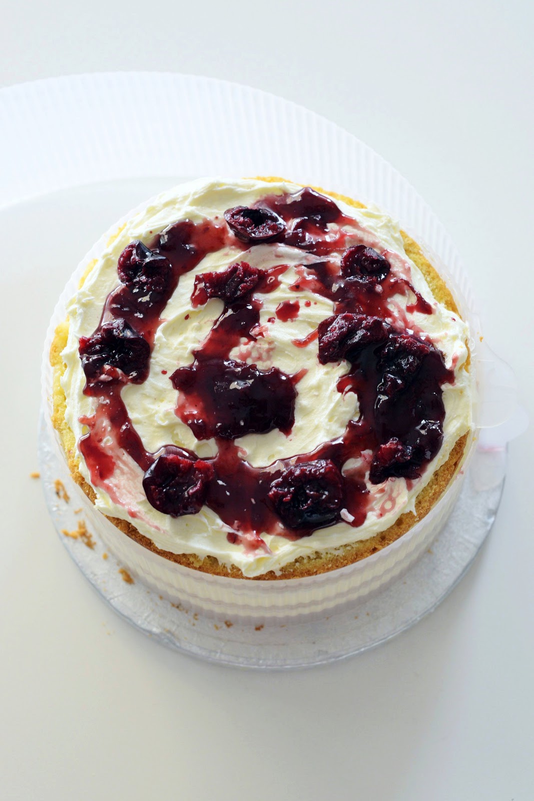 Kessy's Pink Sugar: Kirschtorte - Drip Cake Kessy's Pink Sugar: Kirschtorte - Drip Cake