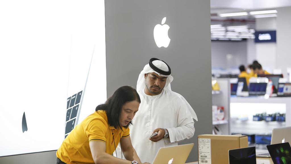 дубай молл. чек дубай молл айрподс 2. Sharaf dg logo. Dubai sharaf. метро шараф dg.