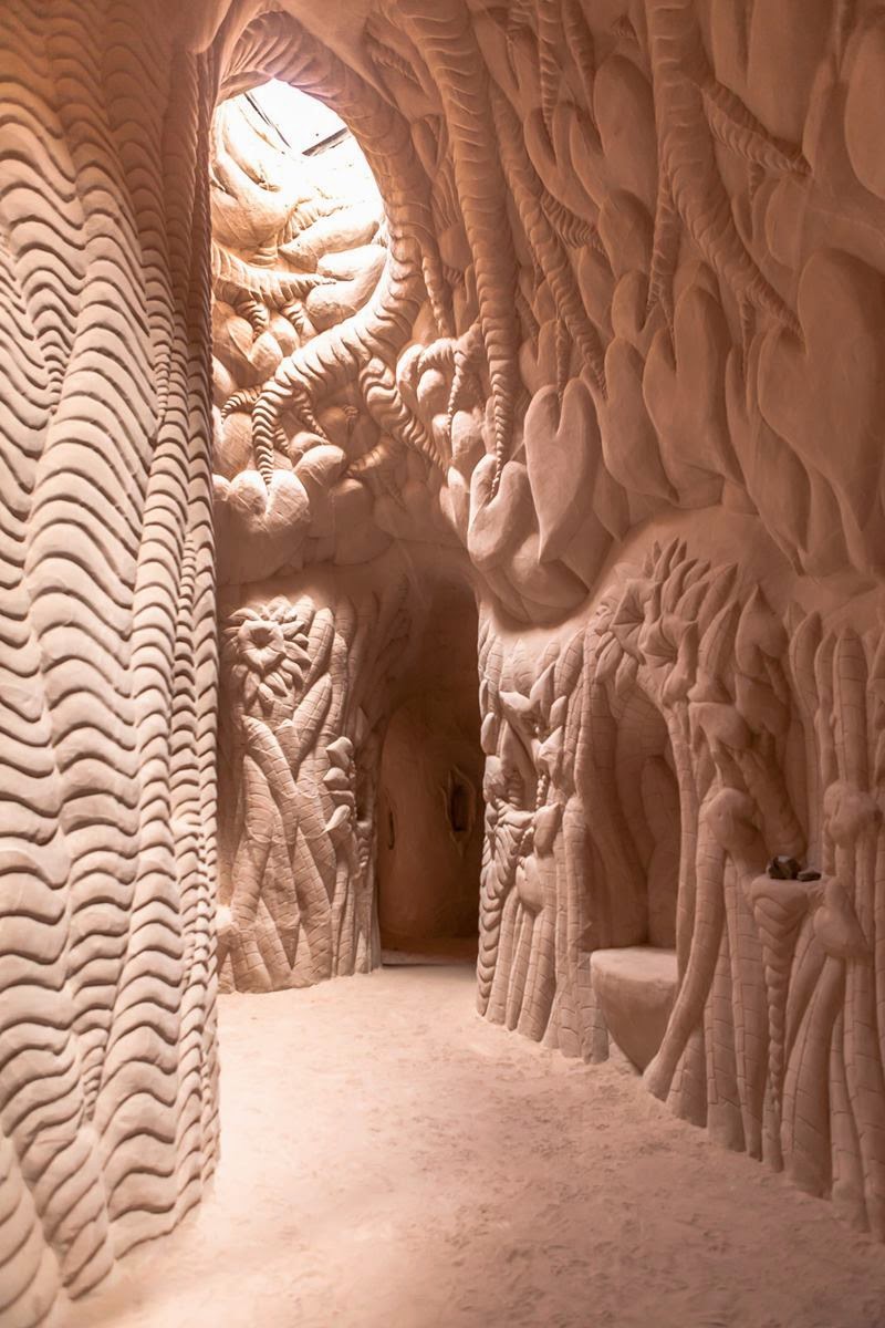 Artistically Carves Entire Caves by Hand with a Pickaxe