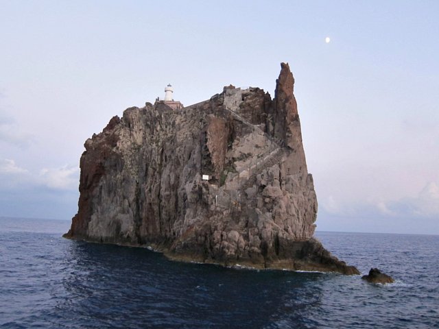 Ön Stromboli i Italien