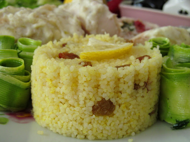 Лимонный кус-кус с изюмом