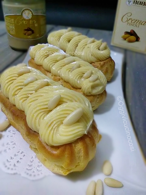 Éclairs con Mousse di Pinoli©Oggivicucinocosì