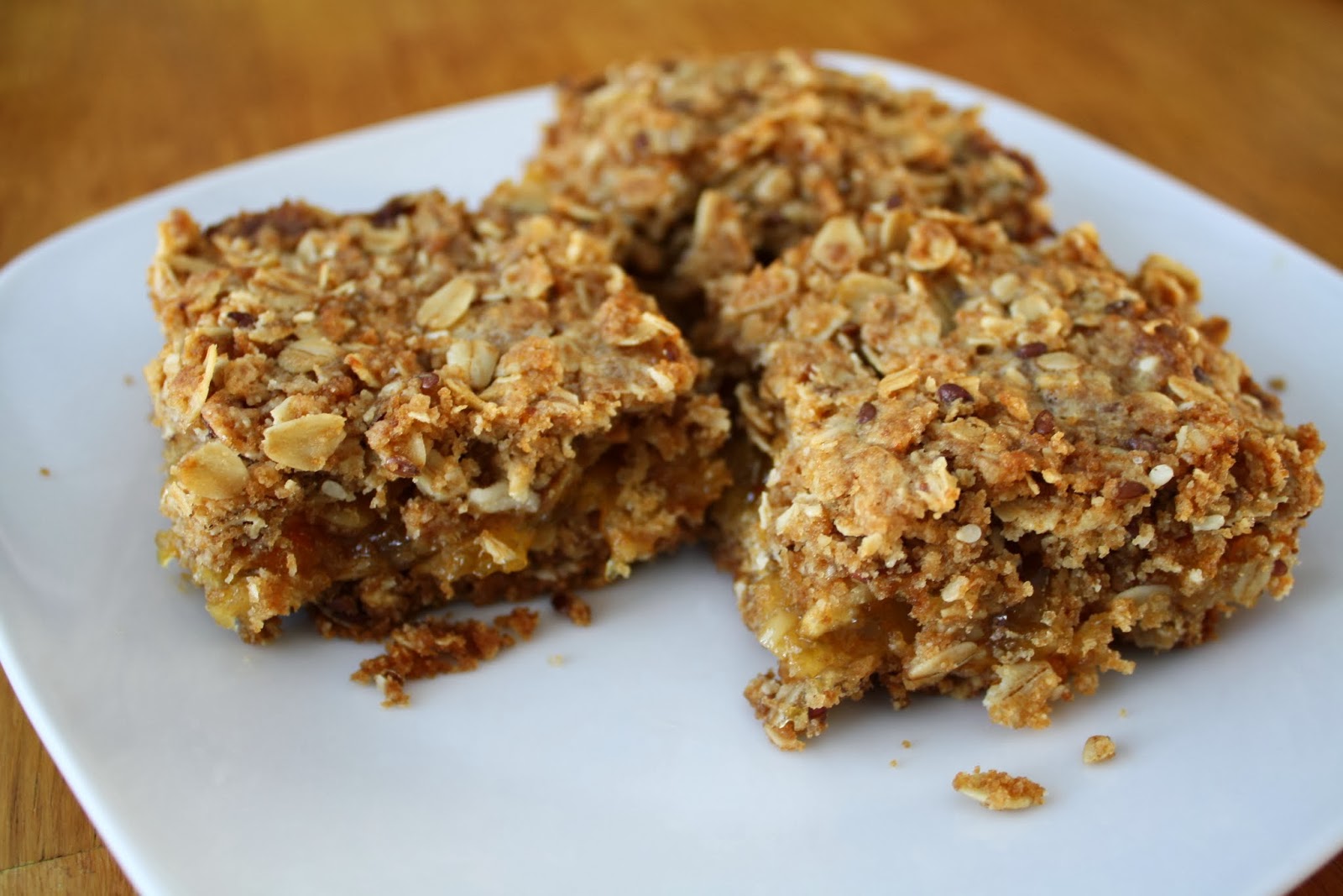 Making Mama's Kitchen Oatmeal Flaxseed Bars With Apricot Filling