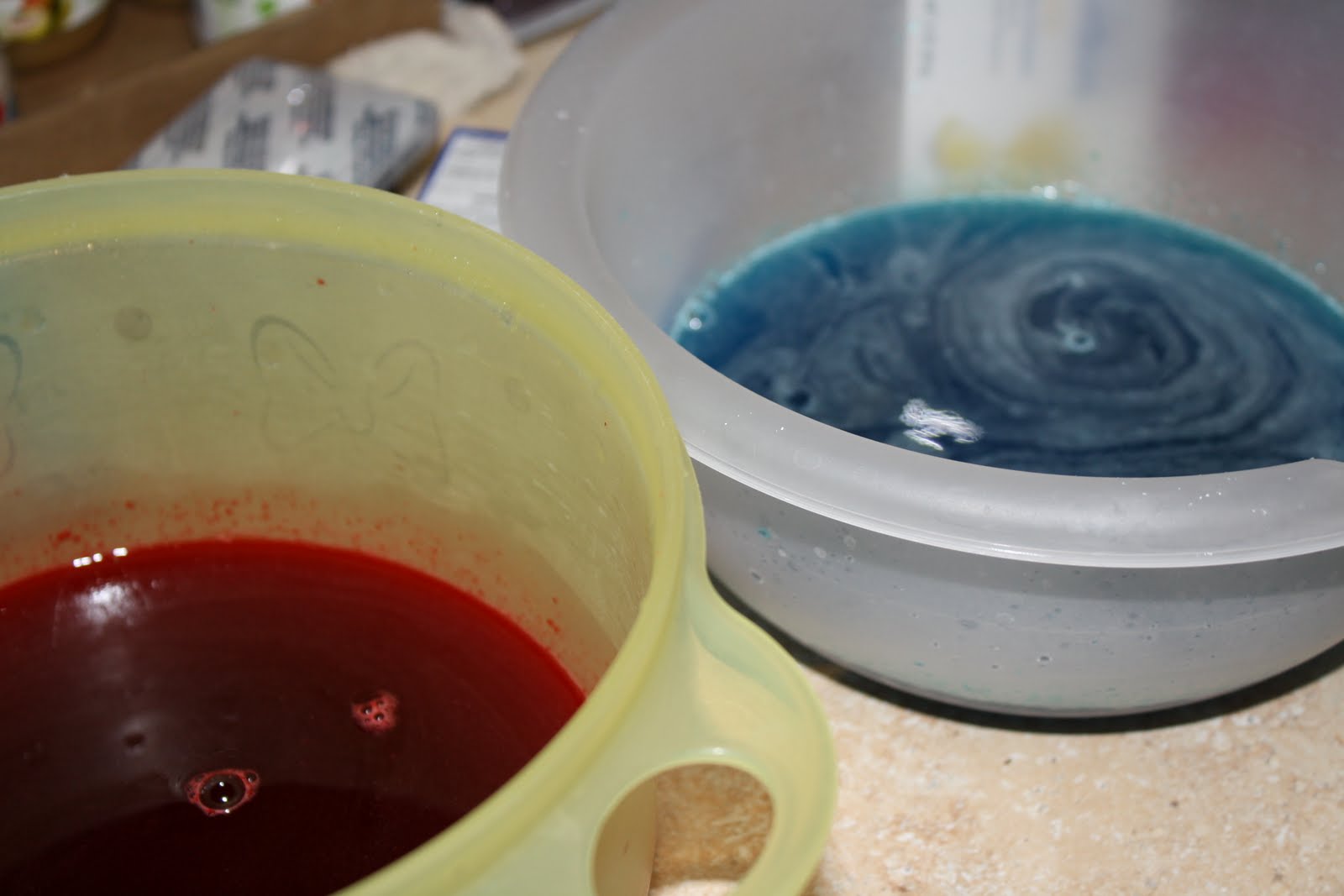 DewTHIS 4th of July Jello!