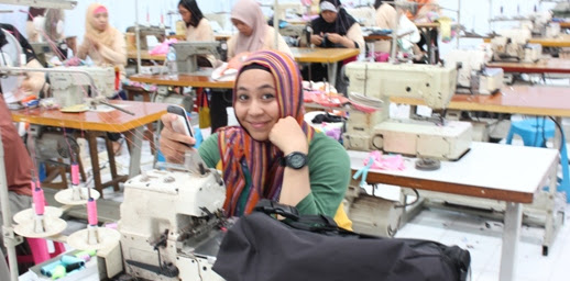 Info Daftar Alamat Dan Nomor Telepon Penjahit Pakaian Di Cirebon Info Daftar Alamat Dan Nomor Telepon Penjahit Pakaian Di Cirebon