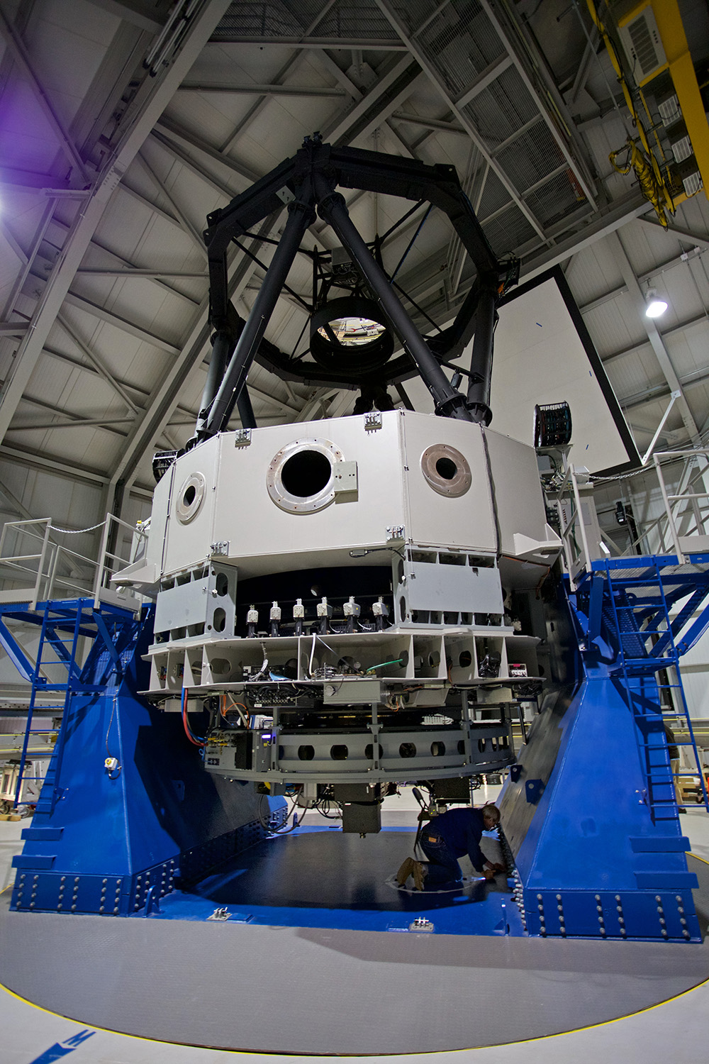 discovery channel telescope