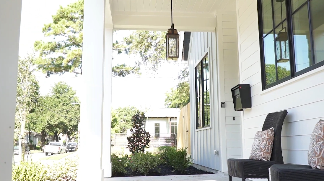 18 Interior Design Photos vs. 629 Merrill St, Houston, TX Luxury Home Tour